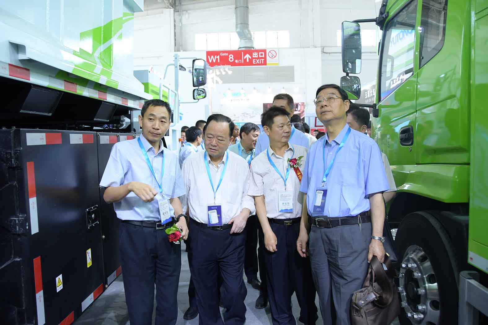 引领未来▲百乐博纯电动矿用车闪耀2019CIME展会